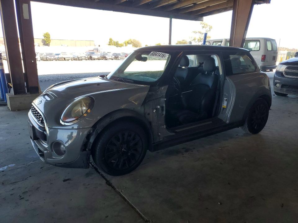 Продажа на аукционе авто 2017 Mini Cooper, vin: WMWXP7C52H3B94244, номер лота: 60041416