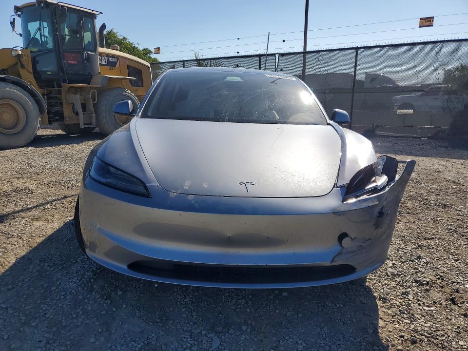 59729646 :رقم المزاد ، 5YJ3E1EAXSF064931 vin ، 2025 Tesla Model 3 مزاد بيع