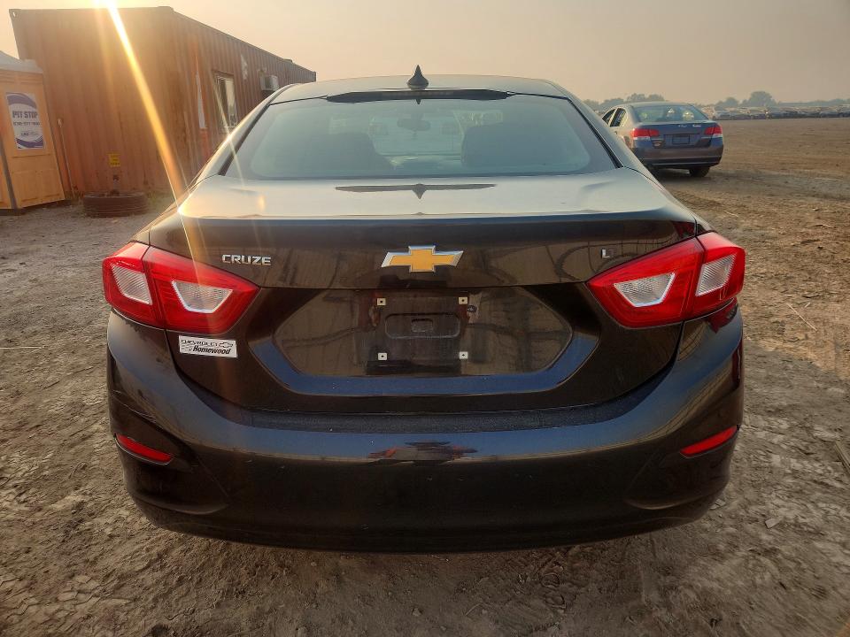 Продаж на аукціоні авто 2017 Chevrolet Cruze, vin: 1G1BE5SMXH7109133, номер лоту: 61261166