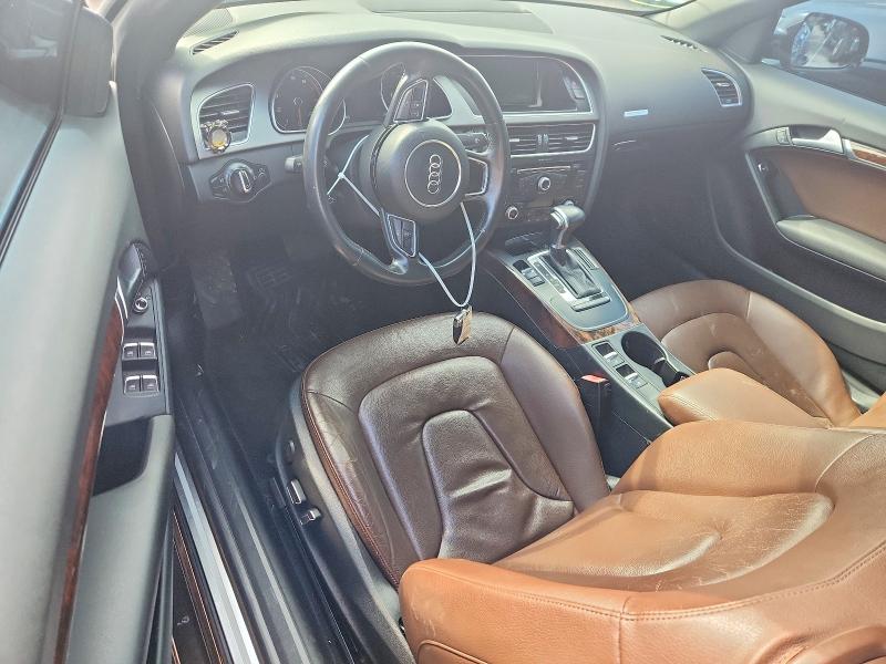 60261626 :رقم المزاد ، WAUCFAFH6FN002004 vin ، 2015 Audi A5 مزاد بيع