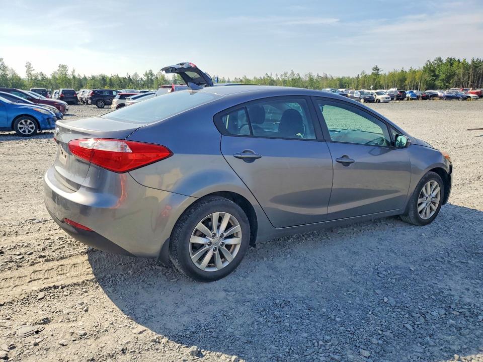 2014 Kia Forte მანქანა იყიდება აუქციონზე, vin: KNAFX4A63E5201611, აუქციონის ნომერი: 60359576