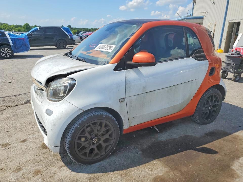 Auction sale of the 2016 Smart Fortwo, vin: WMEFJ5DA3GK068848, lot number: 59862926