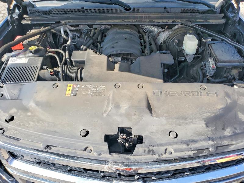 Продажа на аукционе авто 2017 Chevrolet Suburban, vin: 1GNSKHKC2HR173381, номер лота: 61386776