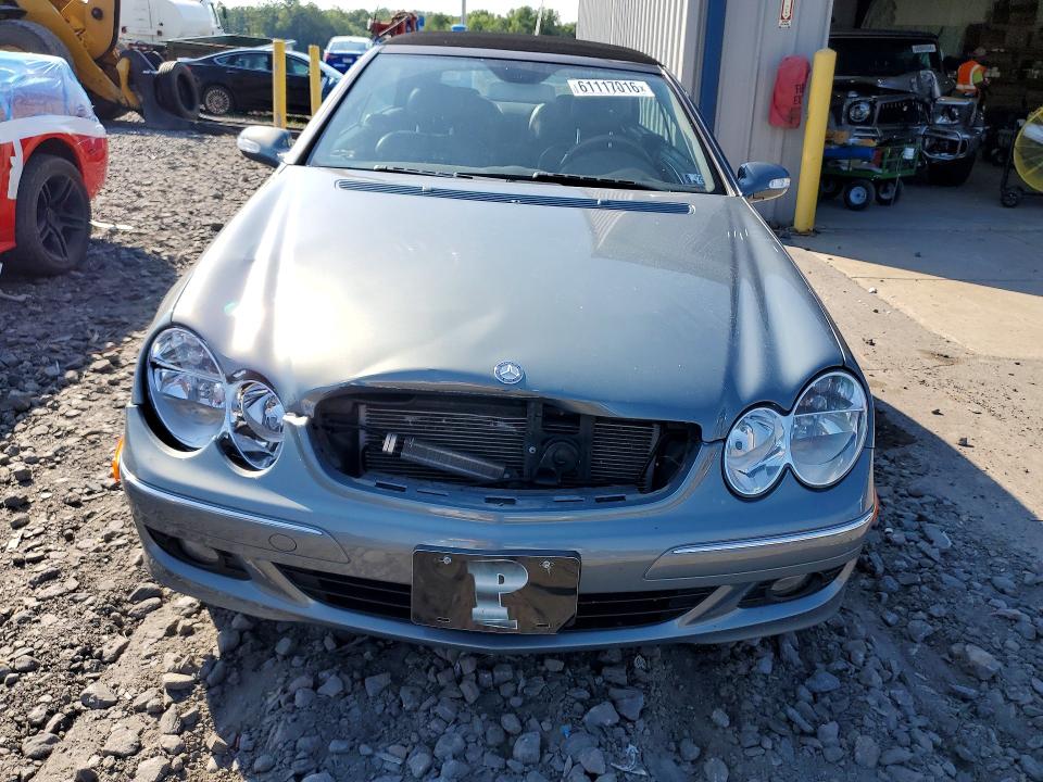 61117016 :رقم المزاد ، WDBTK56F57F219056 vin ، 2007 Mercedes-benz Clk مزاد بيع