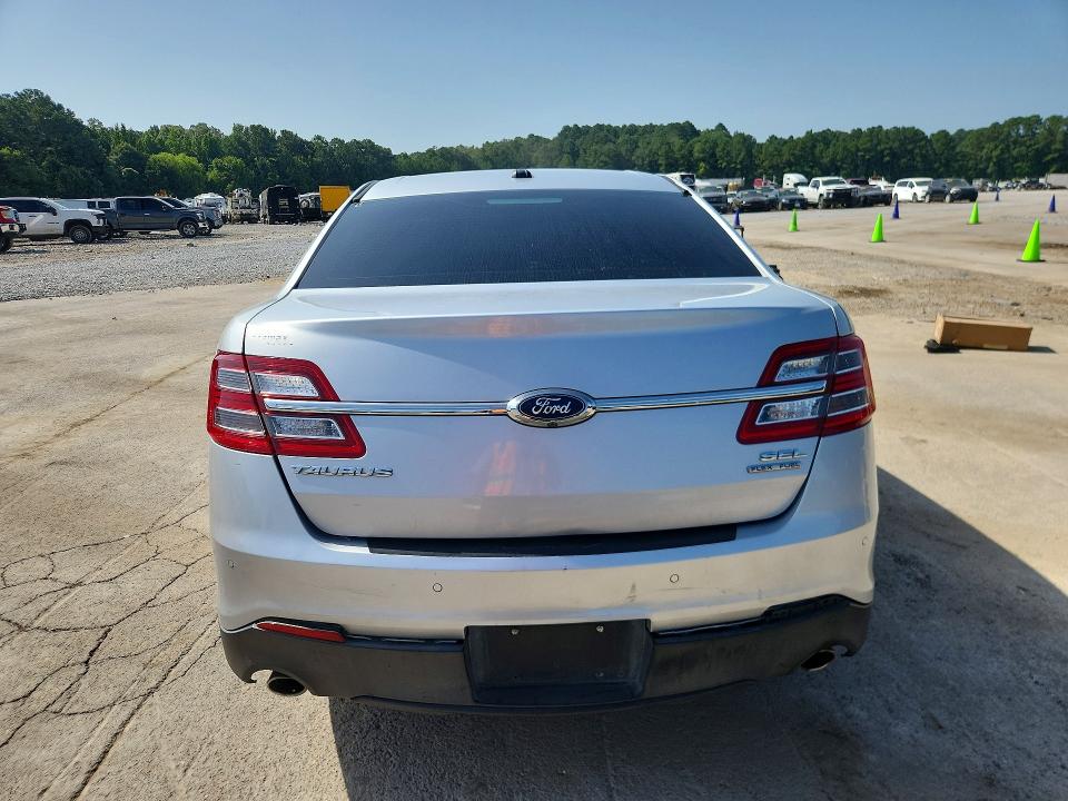 61976366 :رقم المزاد ، 1FAHP2E88GG134075 vin ، 2016 Ford Taurus مزاد بيع