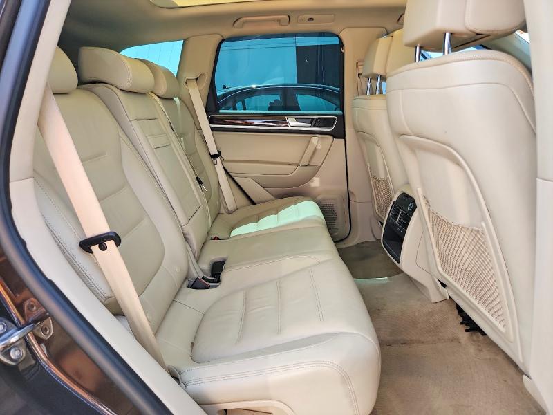 Продажа на аукционе авто 2016 Volkswagen Touareg, vin: WVGEF9BP2GD002558, номер лота: 59166836