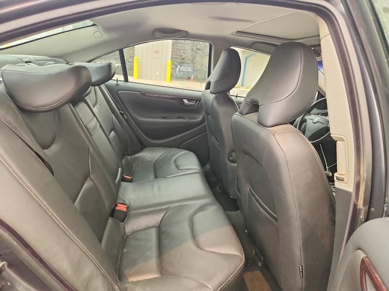 Продажа на аукционе авто 2006 Volvo S60, vin: YV1RH592762503730, номер лота: 61239736
