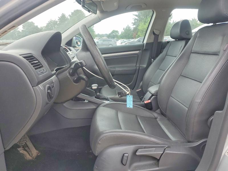 2007 Volkswagen Jetta მანქანა იყიდება აუქციონზე, vin: 3VWSG71KX7M031323, აუქციონის ნომერი: 62031356