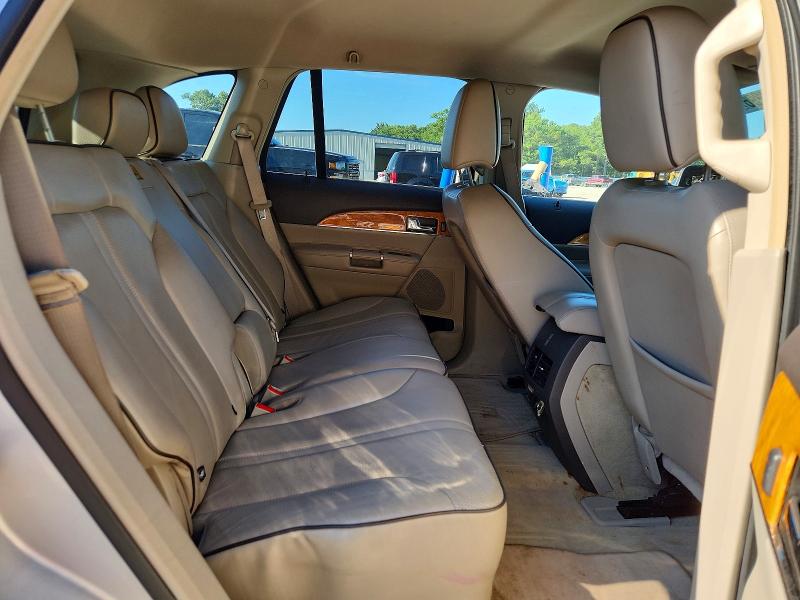 63134296 :رقم المزاد ، 2LMDJ8JK7BBJ07447 vin ، 2011 Lincoln Mkx مزاد بيع