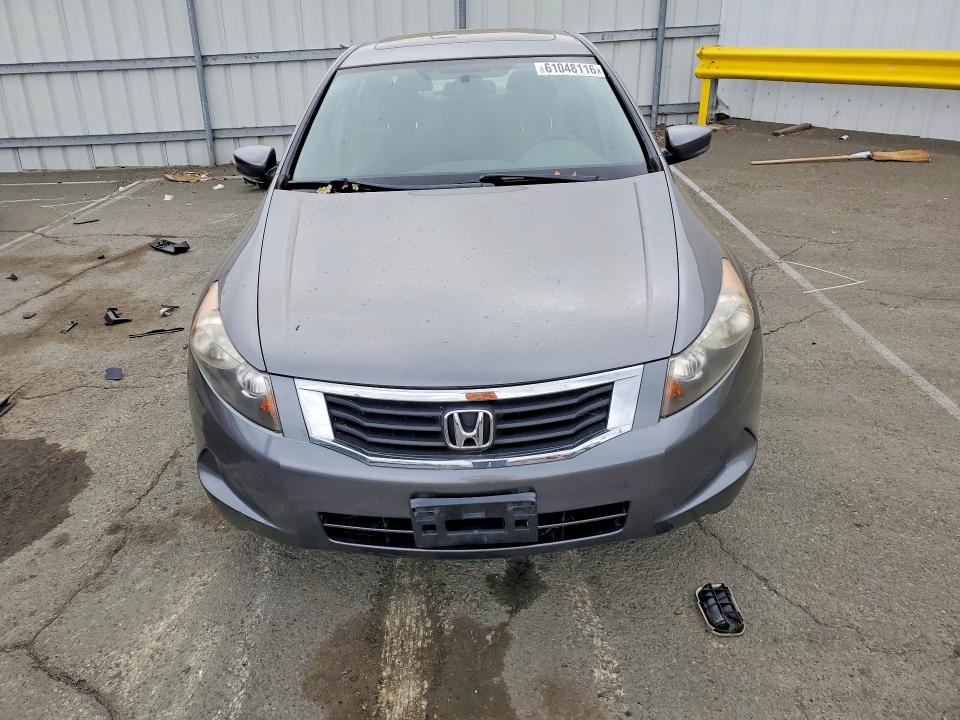 61048116 :رقم المزاد ، JHMCP26738C065331 vin ، 2008 Honda Accord مزاد بيع