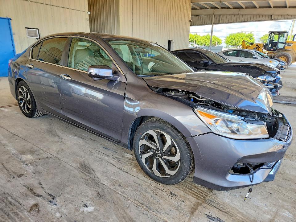 Продажа на аукционе авто 2016 Honda Accord, vin: 1HGCR2F85GA054802, номер лота: 63117166