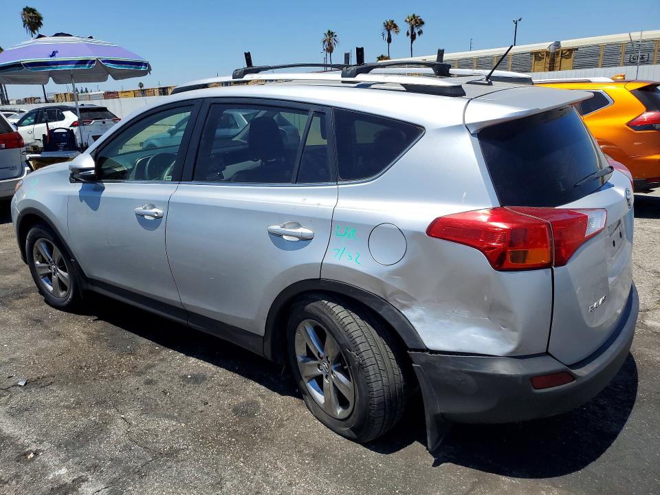 61704856 :رقم المزاد ، JTMWFREV1FD068651 vin ، 2015 Toyota Rav4 مزاد بيع