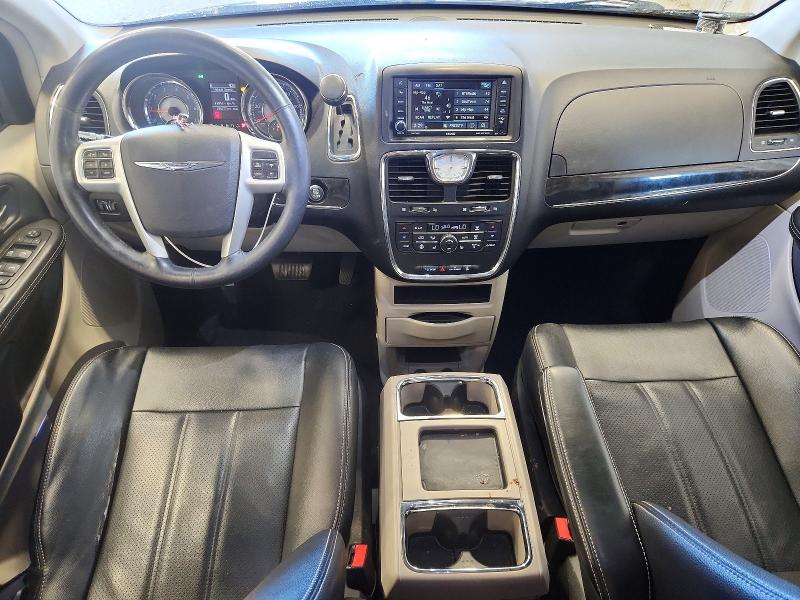 2014 Chrysler Town & Country მანქანა იყიდება აუქციონზე, vin: 2C4RC1CG9ER373242, აუქციონის ნომერი: 62528936