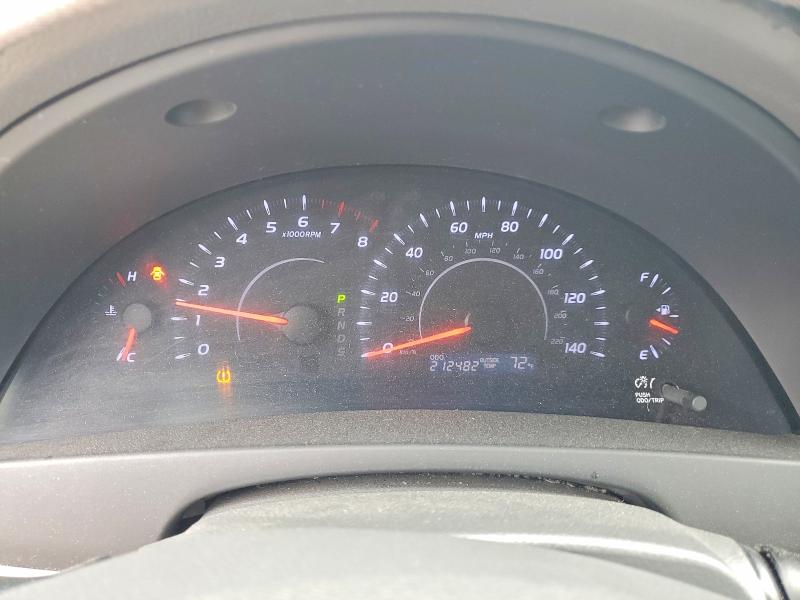2010 Toyota Camry მანქანა იყიდება აუქციონზე, vin: 4T1BF3EK2AU562281, აუქციონის ნომერი: 62327836