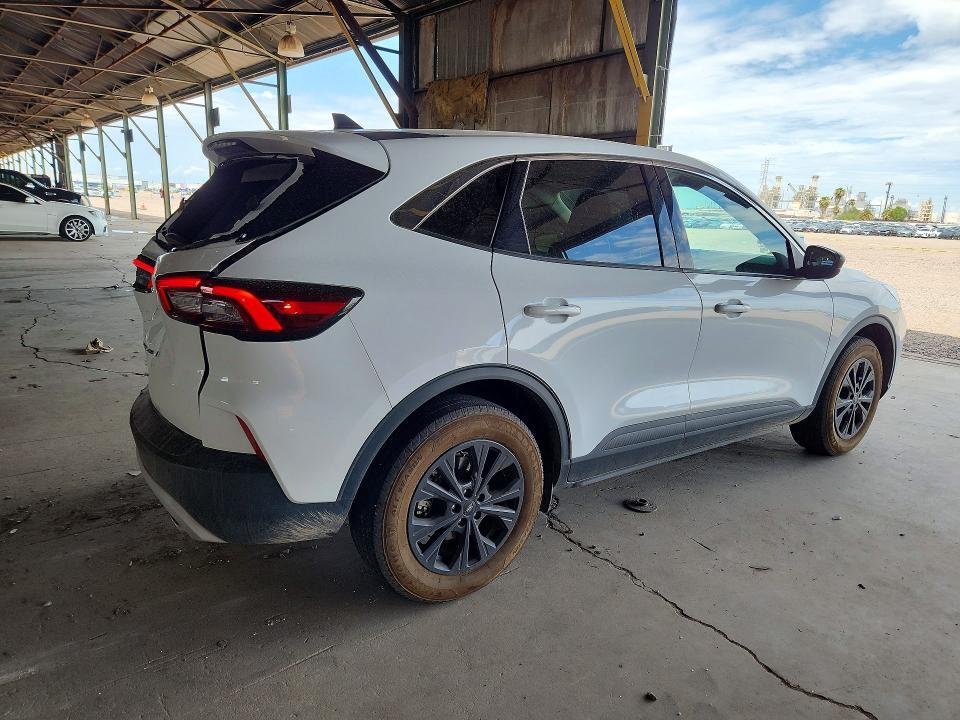 Auction sale of the 2024 Ford Escape, vin: 1FMCU0GN3RUA25706, lot number: 61443886
