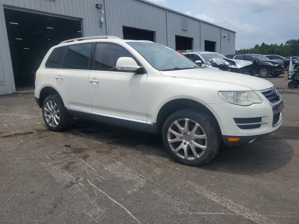 Aukcja sprzedaży 2010 Volkswagen Touareg, vin: WVGBF7A95AD004354, numer aukcji: 62910616