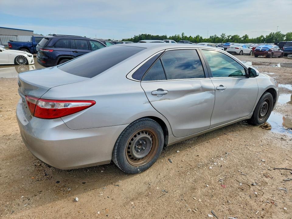 Aukcja sprzedaży 2016 Toyota Camry, vin: 4T4BF1FKXGR543771, numer aukcji: 60485596