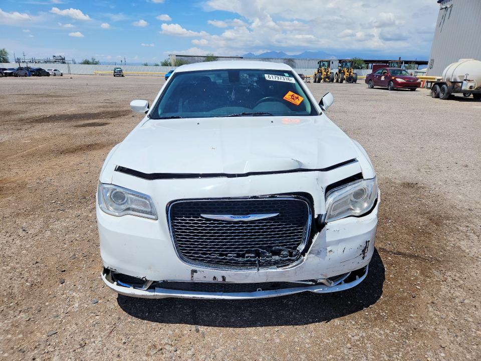 2018 Chrysler 300 მანქანა იყიდება აუქციონზე, vin: 2C3CCAAG4JH294087, აუქციონის ნომერი: 61797316