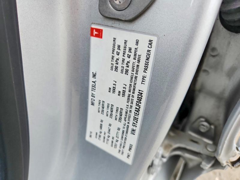 60386976 :رقم المزاد ، 5YJ3E1EAXJF048341 vin ، 2018 Tesla Model 3 مزاد بيع
