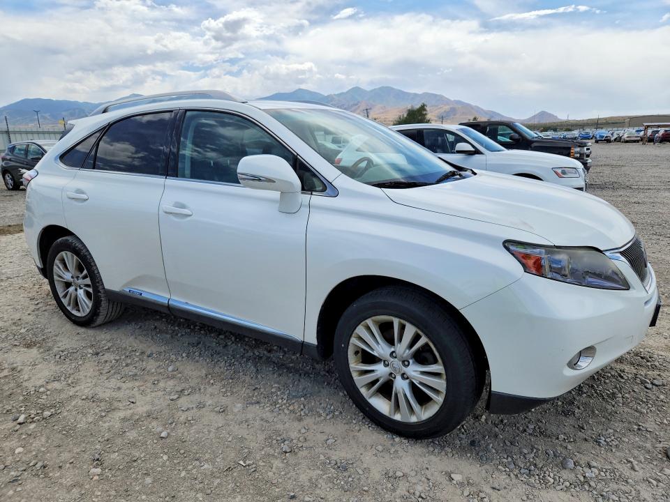 59913636 :رقم المزاد ، JTJBC1BA7B2420399 vin ، 2011 Lexus Rx مزاد بيع