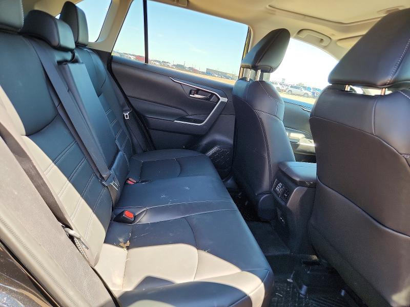 60303746 :رقم المزاد ، 2T3R1RFV2RC447144 vin ، 2024 Toyota Rav4 مزاد بيع
