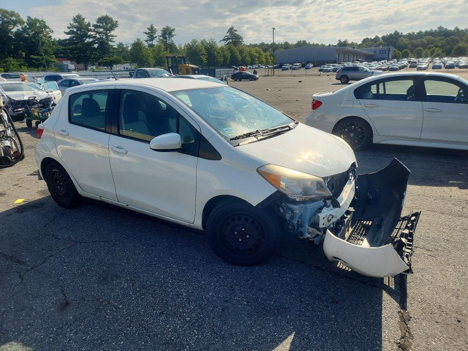 2014 Toyota Yaris მანქანა იყიდება აუქციონზე, vin: JTDKTUD34ED588366, აუქციონის ნომერი: 62475016