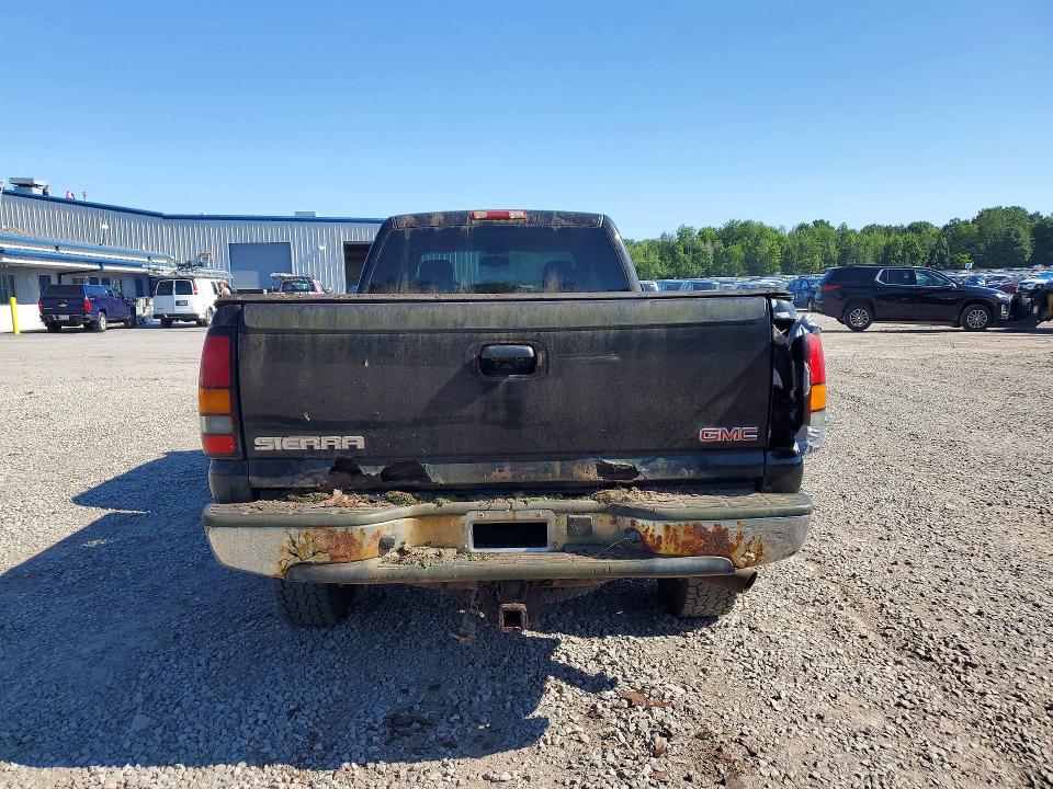 59363756 :رقم المزاد ، 1GTHK33G45F868546 vin ، 2005 Gmc New Sierra مزاد بيع