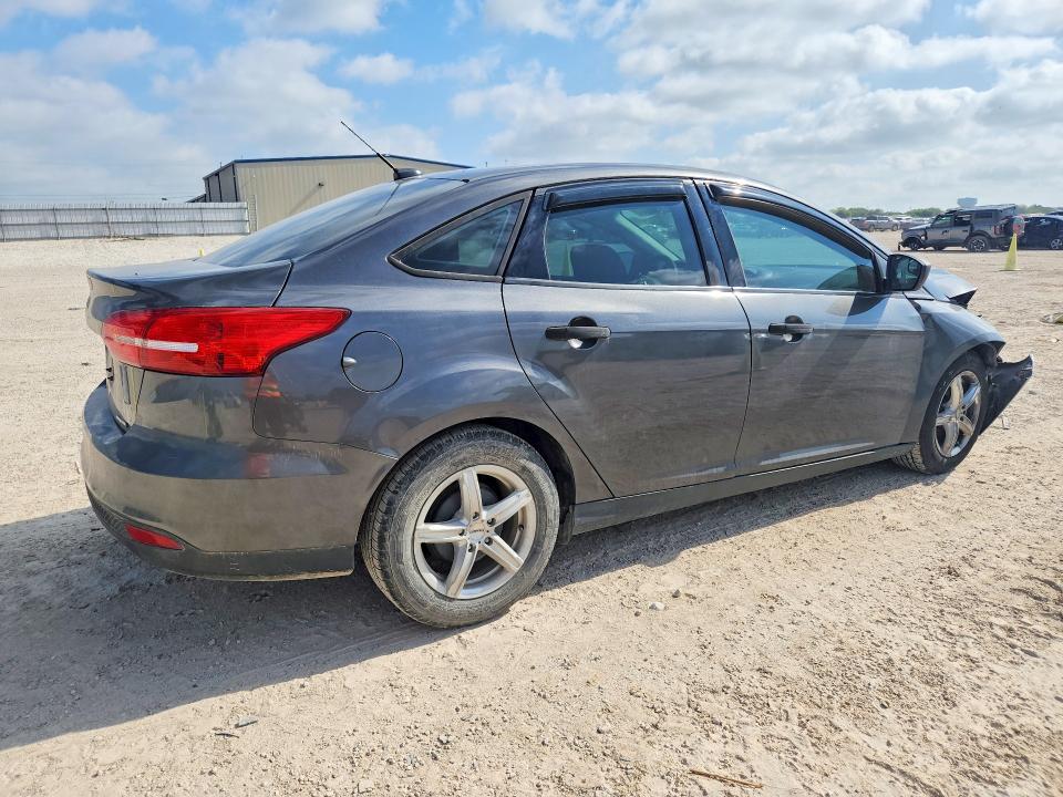 Продажа на аукционе авто 2016 Ford Focus, vin: 1FADP3E20GL229978, номер лота: 62772056