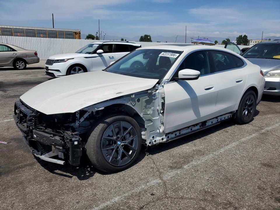 62237986 :رقم المزاد ، WBY23HD03SFU96046 vin ، 2025 Bmw I4 مزاد بيع