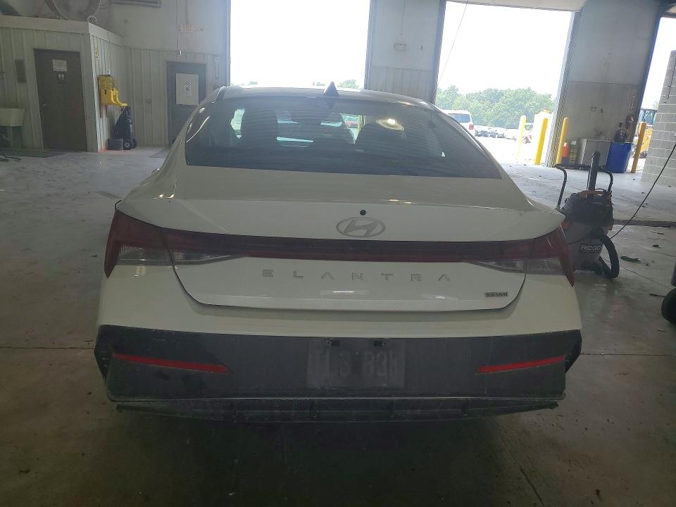 2024 Hyundai Elantra მანქანა იყიდება აუქციონზე, vin: KMHLM4DJ8RU114986, აუქციონის ნომერი: 62949586