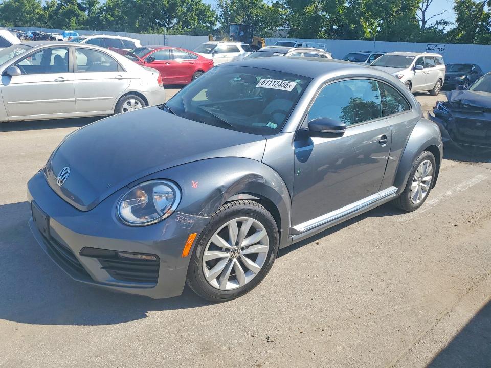 2017 Volkswagen Beetle მანქანა იყიდება აუქციონზე, vin: 3VWF17AT9HM627262, აუქციონის ნომერი: 61112456