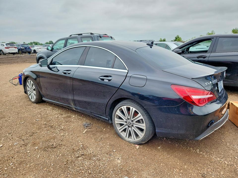 63051406 :رقم المزاد ، WDDSJ4GB2JN520425 vin ، 2018 Mercedes-benz Cla مزاد بيع
