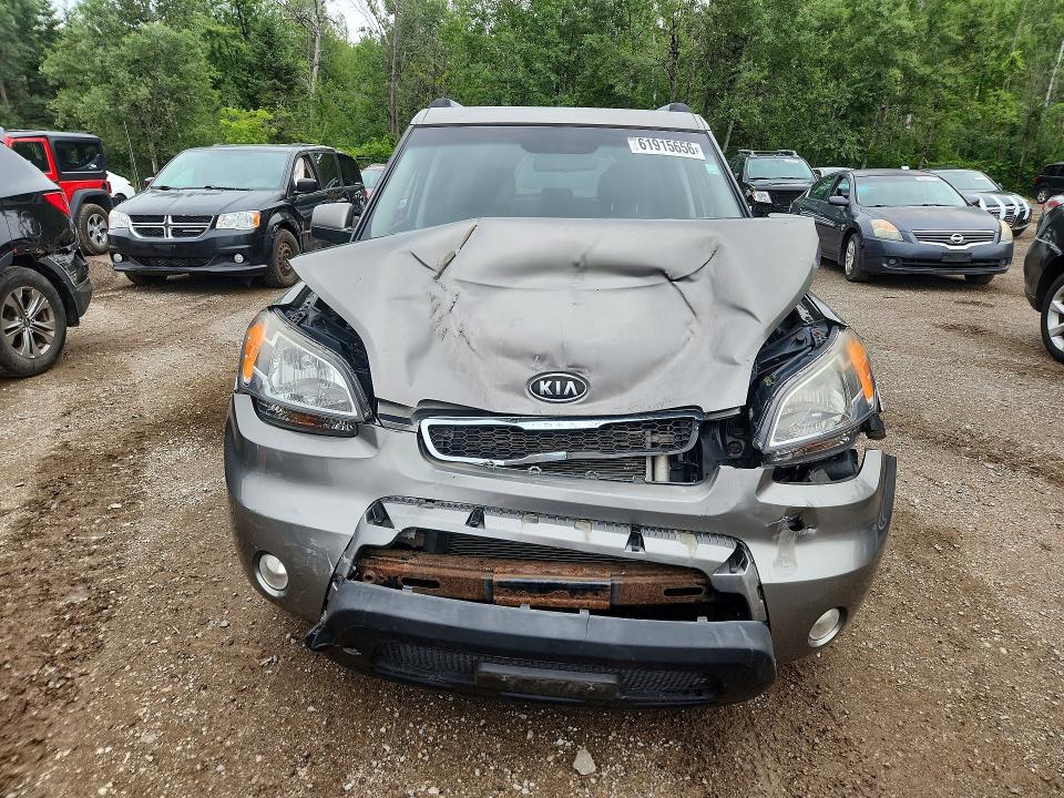 61915656 :رقم المزاد ، KNDJT2A20B7278690 vin ، 2011 Kia Soul مزاد بيع