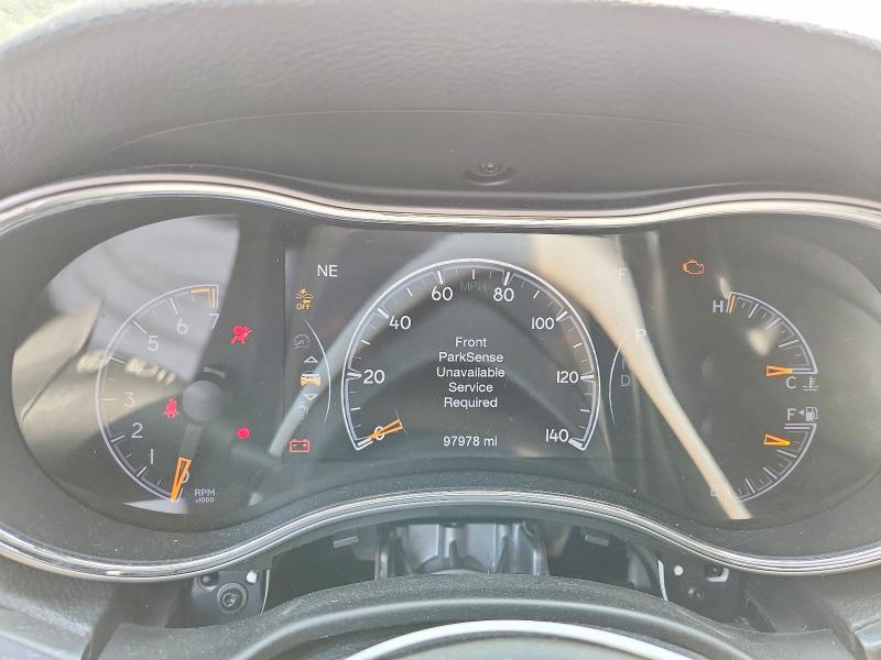 62208126 :رقم المزاد ، 1C4RJFBG2JC453652 vin ، 2018 Jeep Grand Cherokee مزاد بيع