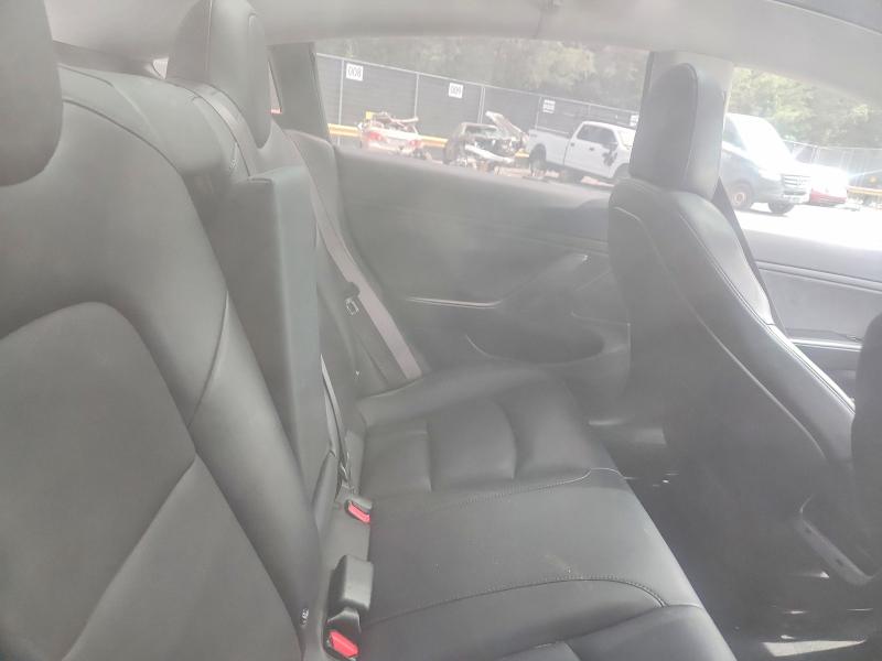 2018 Tesla Model 3 მანქანა იყიდება აუქციონზე, vin: 5YJ3E1EB8JF073621, აუქციონის ნომერი: 61649076