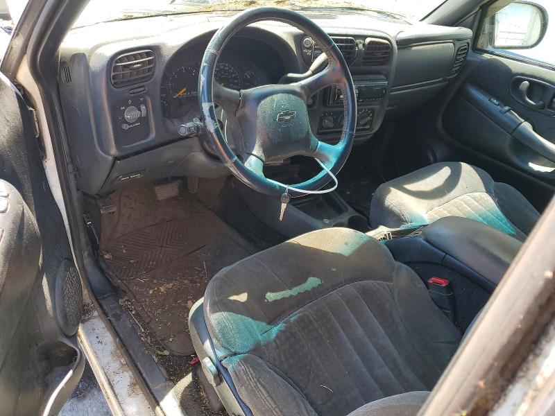 63433516 :رقم المزاد ، 1GNCT18WX1K163836 vin ، 2001 Chevrolet Blazer مزاد بيع