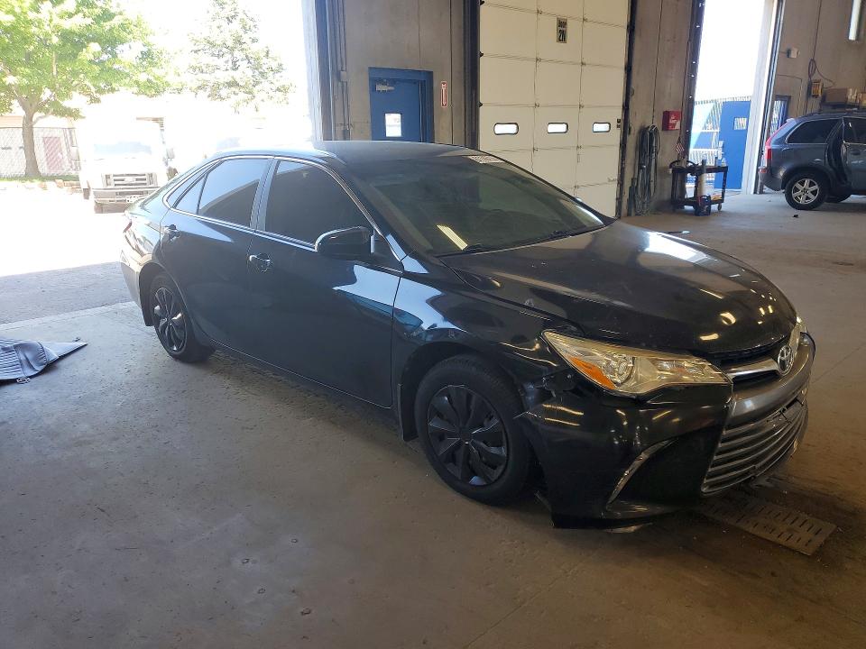 2015 Toyota Camry მანქანა იყიდება აუქციონზე, vin: 4T4BF1FK9FR461870, აუქციონის ნომერი: 61149716