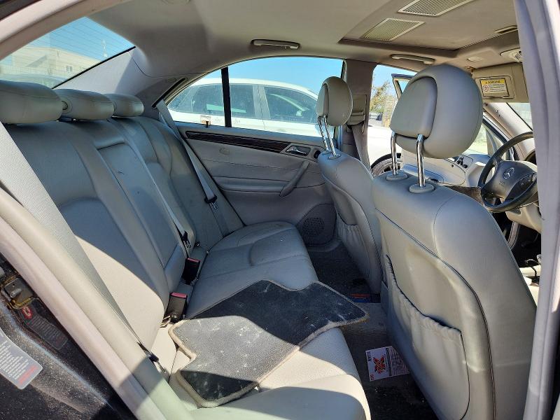 60444086 :رقم المزاد ، WDBRF84J53F438620 vin ، 2003 Mercedes-benz C مزاد بيع