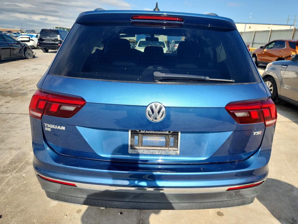 2018 Volkswagen Tiguan მანქანა იყიდება აუქციონზე, vin: 3VV3B7AX2JM162658, აუქციონის ნომერი: 60972206
