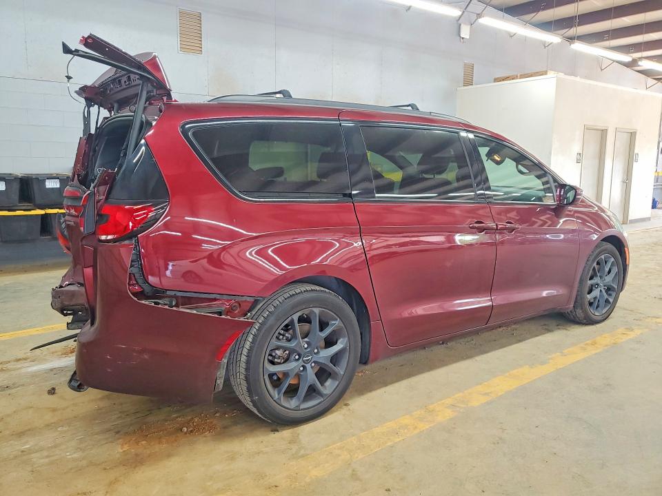63190506 :رقم المزاد ، 2C4RC1GG6NR183005 vin ، 2022 Chrysler Pacifica مزاد بيع