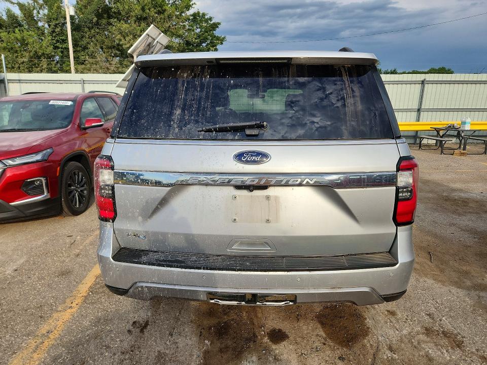 85963525 :رقم المزاد ، 1FMJU2AT1JEA42030 vin ، 2018 Ford Expedition مزاد بيع