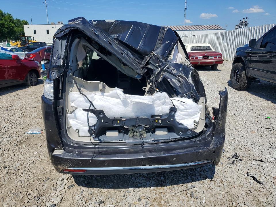 62272596 :رقم المزاد ، 2C4RC1BG9HR762453 vin ، 2017 Chrysler Pacifica مزاد بيع