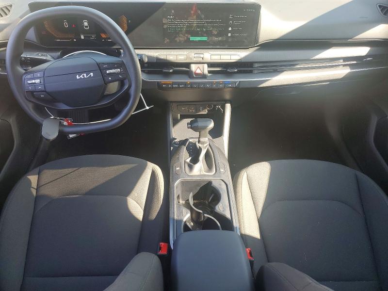 2026 Kia K4 მანქანა იყიდება აუქციონზე, vin: 3KPFT4DE6TE318540, აუქციონის ნომერი: 62005256