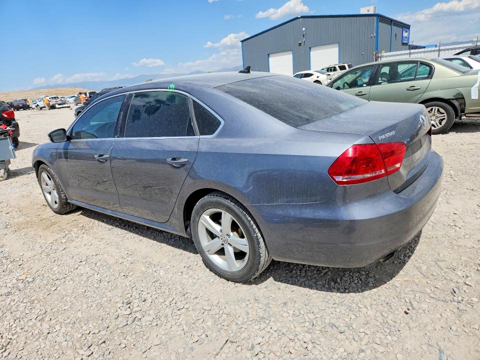 60494636 :رقم المزاد ، 1VWAS7A32FC116434 vin ، 2015 Volkswagen Passat مزاد بيع