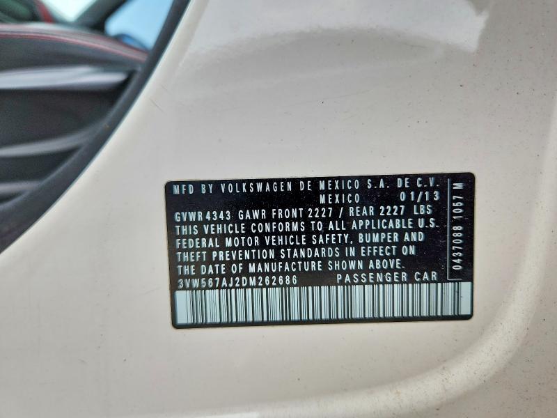 Продажа на аукционе авто 2013 Volkswagen Jetta, vin: 3VW567AJ2DM262686, номер лота: 61071386