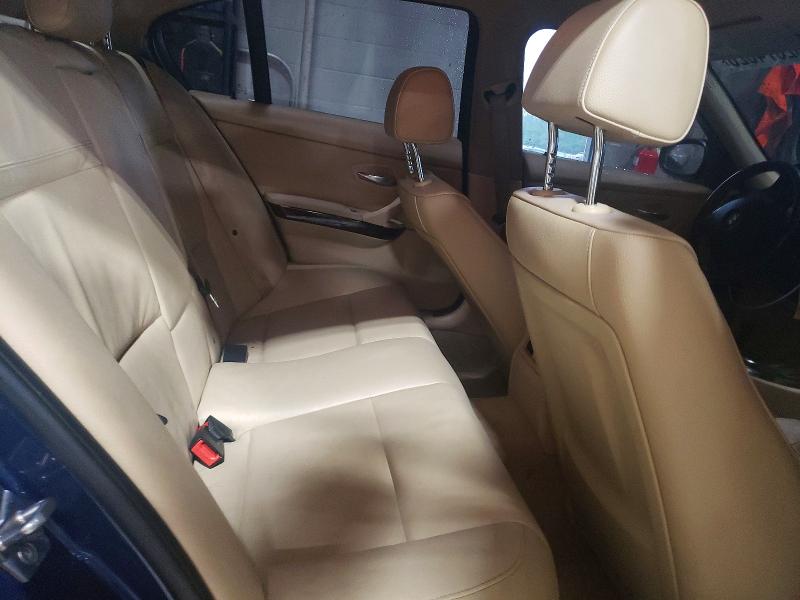 62874626 :رقم المزاد ، WBAPK7C53BA819099 vin ، 2011 Bmw 328 مزاد بيع