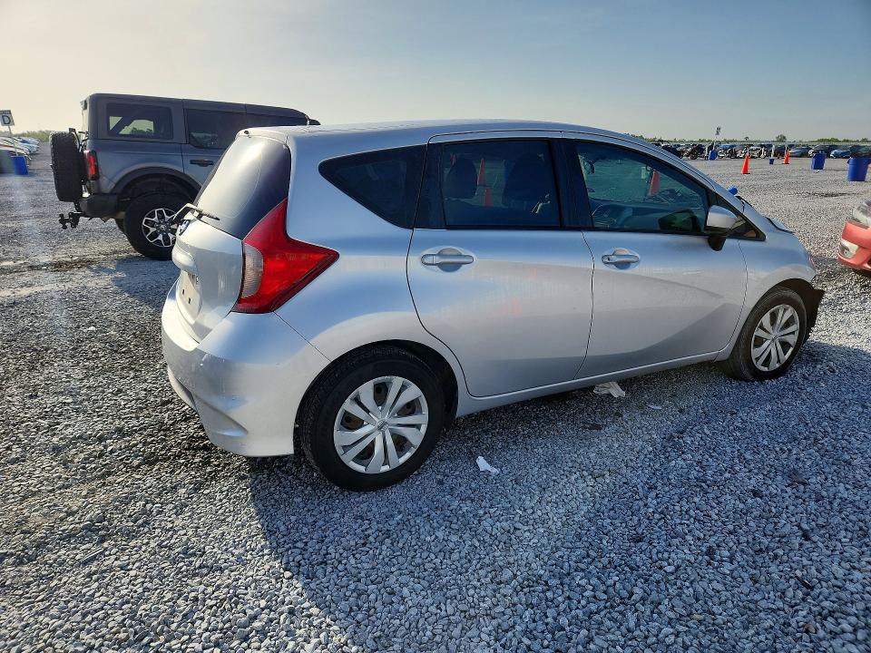63027706 :رقم المزاد ، 3N1CE2CP2HL357491 vin ، 2017 Nissan Versa Note مزاد بيع