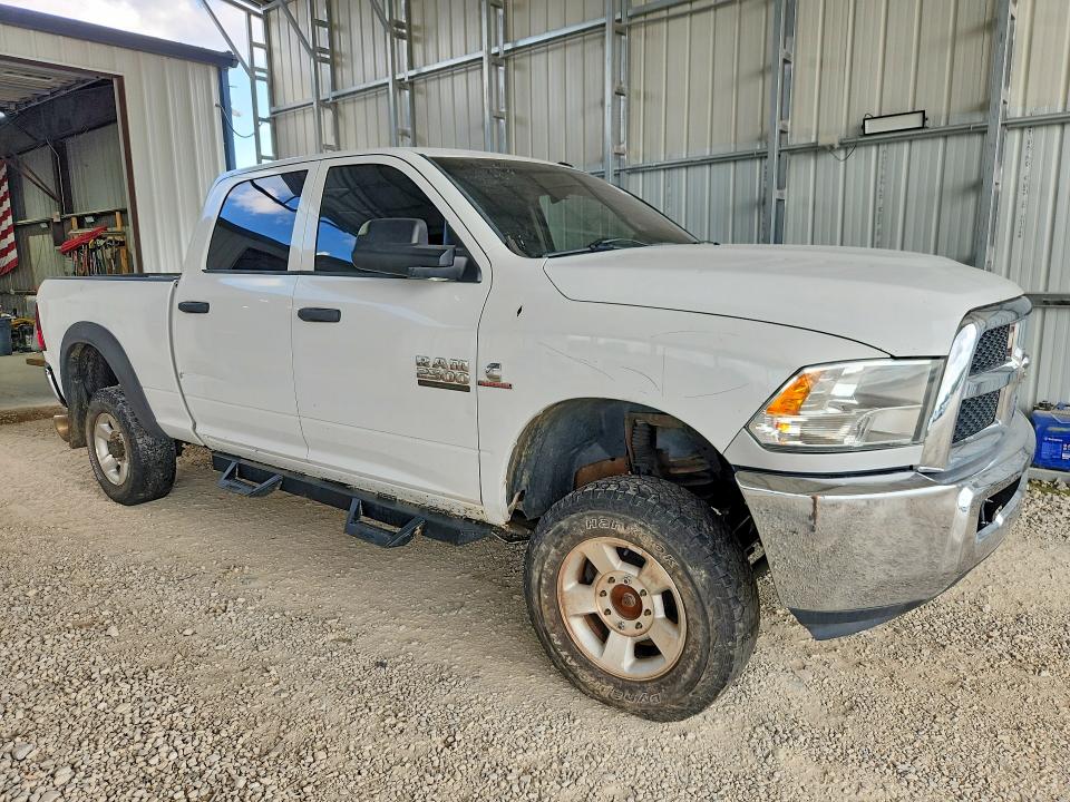 60037716 :رقم المزاد ، 3C6UR5CL5EG133759 vin ، 2014 Ram 2500 مزاد بيع