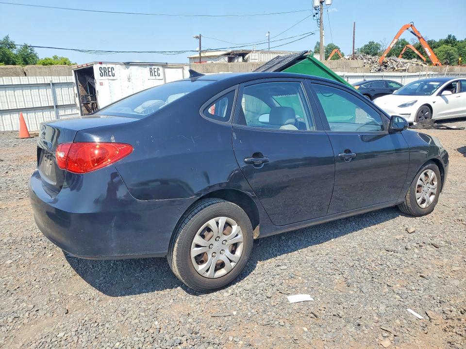 62601876 :رقم المزاد ، KMHDU46D79U815241 vin ، 2009 Hyundai Elantra مزاد بيع