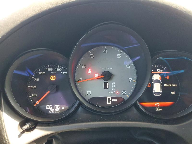 60588686 :رقم المزاد ، WP1AB2A54FLB43530 vin ، 2015 Porsche Macan مزاد بيع